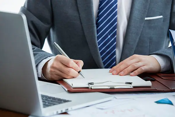 生活热水怎么装水管